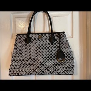 Ralph Lauren woven handbag.